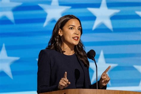 941 Alexandria Ocasio Cortez Images, Stock Photos,。